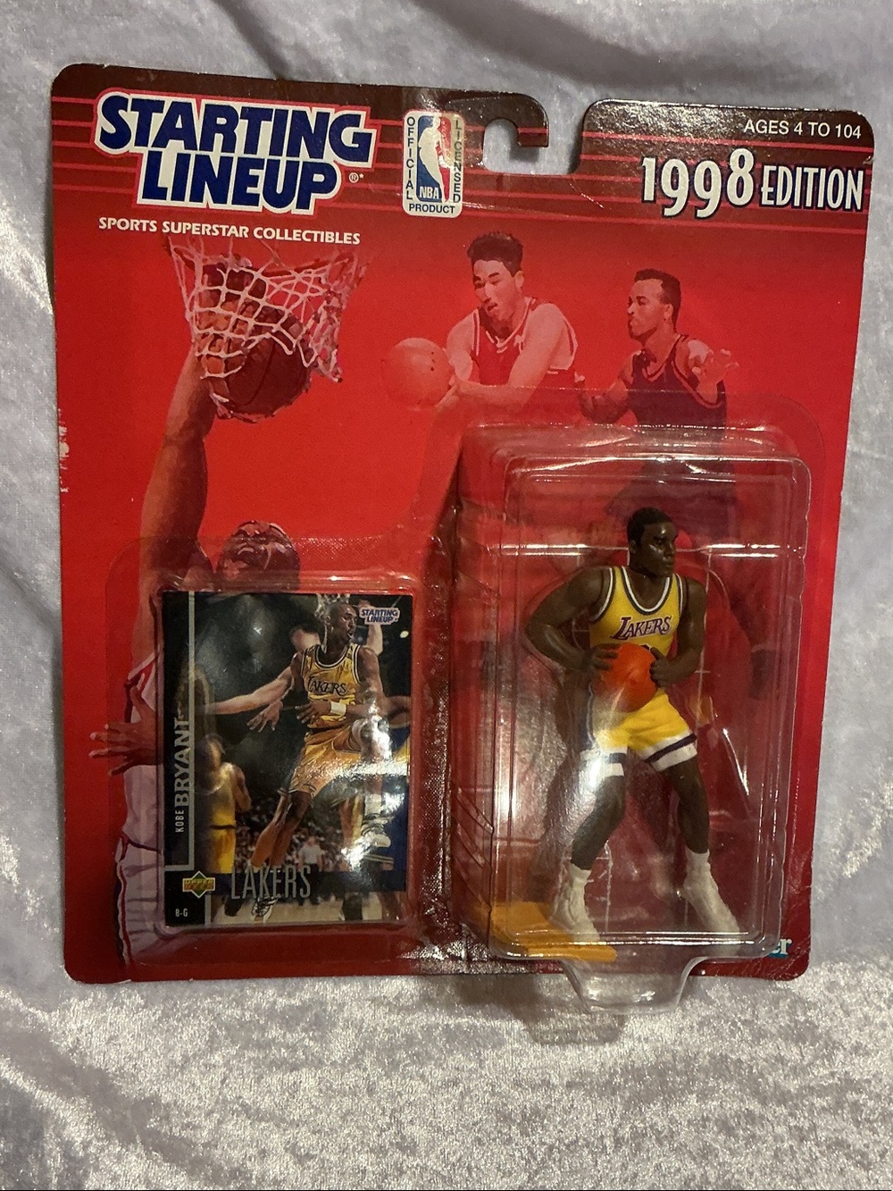 1998 Edition Los Angeles Lakers Kobe Bryant #8 Basketball Figure